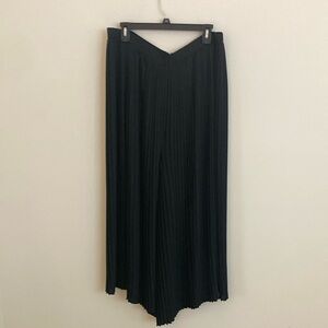 NWT Eileen Fisher Black, Pleated,  Wide Ankle Pants